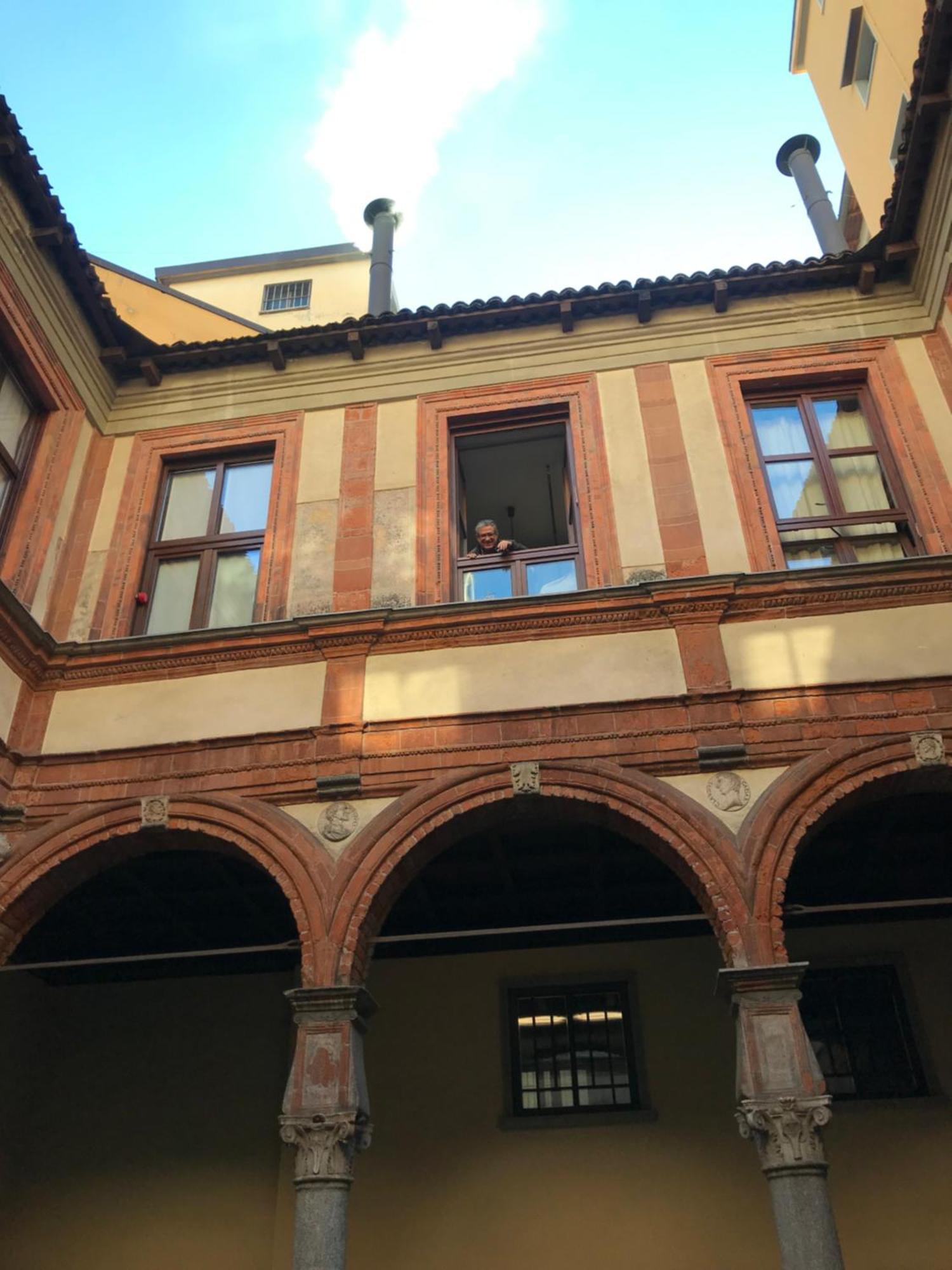 Free 30 Minutes Preemptive Cognitive Disconnect Therapy Price Location Real Duomo Palace Mini Suite Mailand Exterior foto